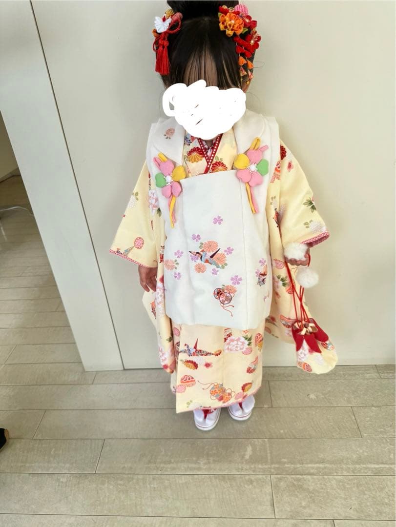 七五三着物　髪飾り　アイシャドウ