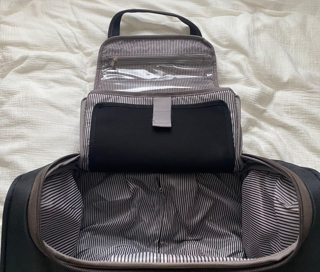 London fog 美品　機内持ち込み/スーツケース/横型/一回使用/黒