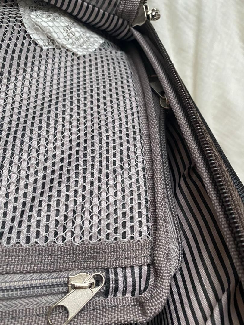 London fog 美品　機内持ち込み/スーツケース/横型/一回使用/黒