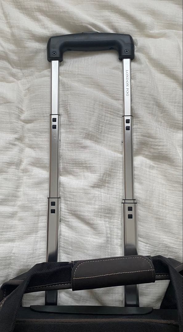 London fog 美品　機内持ち込み/スーツケース/横型/一回使用/黒