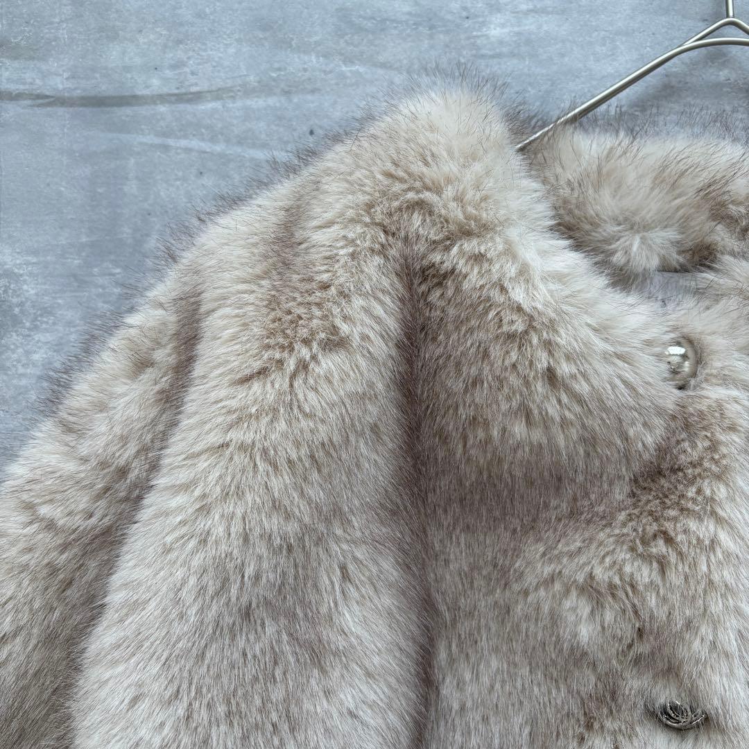 【新品タグ付き】ANDREA&Co. 毛皮　ファーコート　ホワイト　FREE