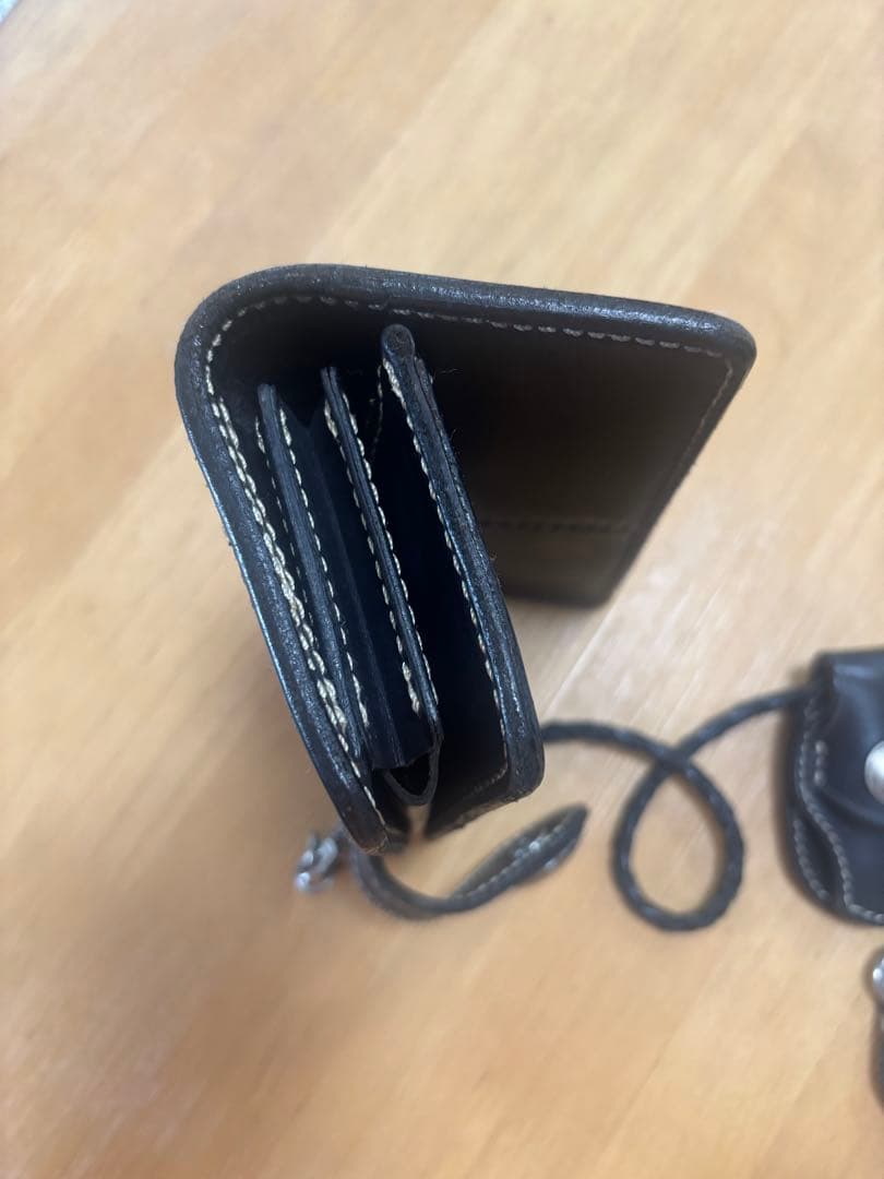 ブラックレザーウォレットチェーンアルバカーキシルバーコンチョ