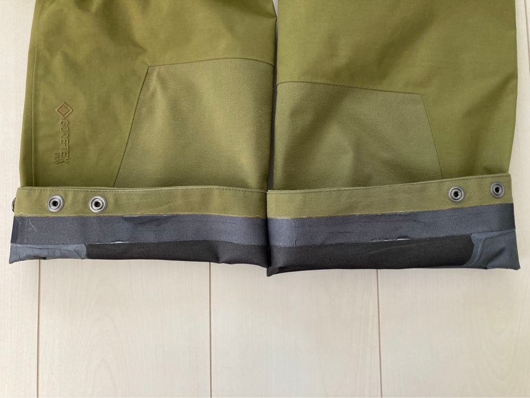 ノローナ　スキーウェア　スノーボードウェア　上下セット　レディース