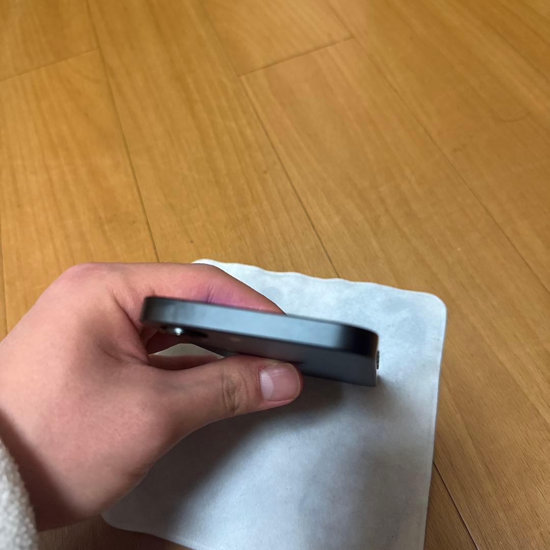 スマートフォン本体 iphone16e