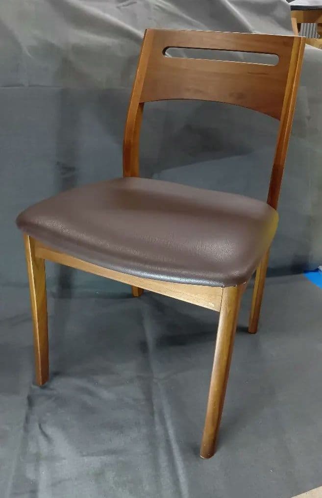 [けんけん]飛騨シラカワ ダイニングチェアS-BW138ウォールナット ①