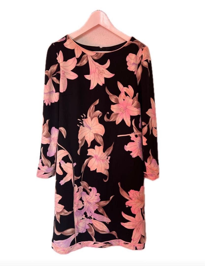 m*n様 LEONARD レオナール　花柄ワンピース