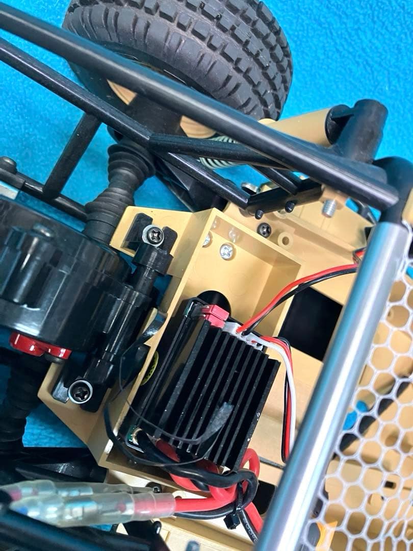 タミヤ　RCカー完成品 1/10 アタックバギー（2011）