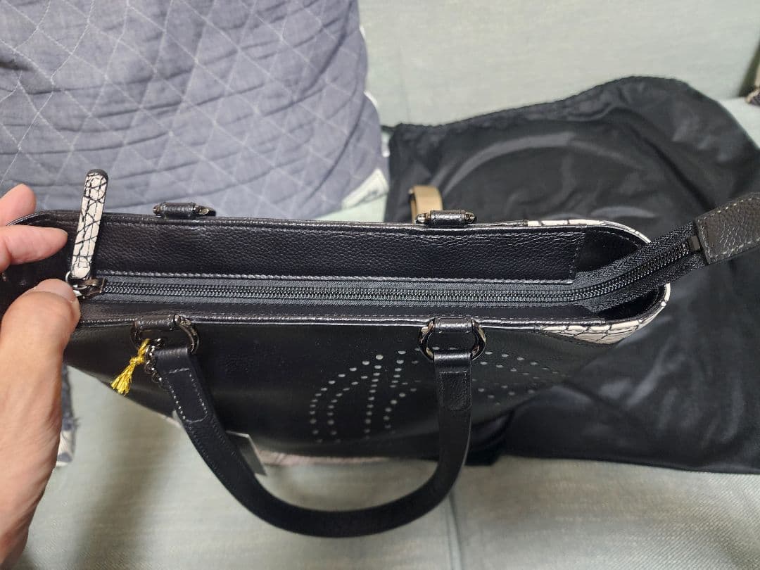 BEAUGRAND ボーグラン クロコダイルトートバッグ ブラック オフホワイト