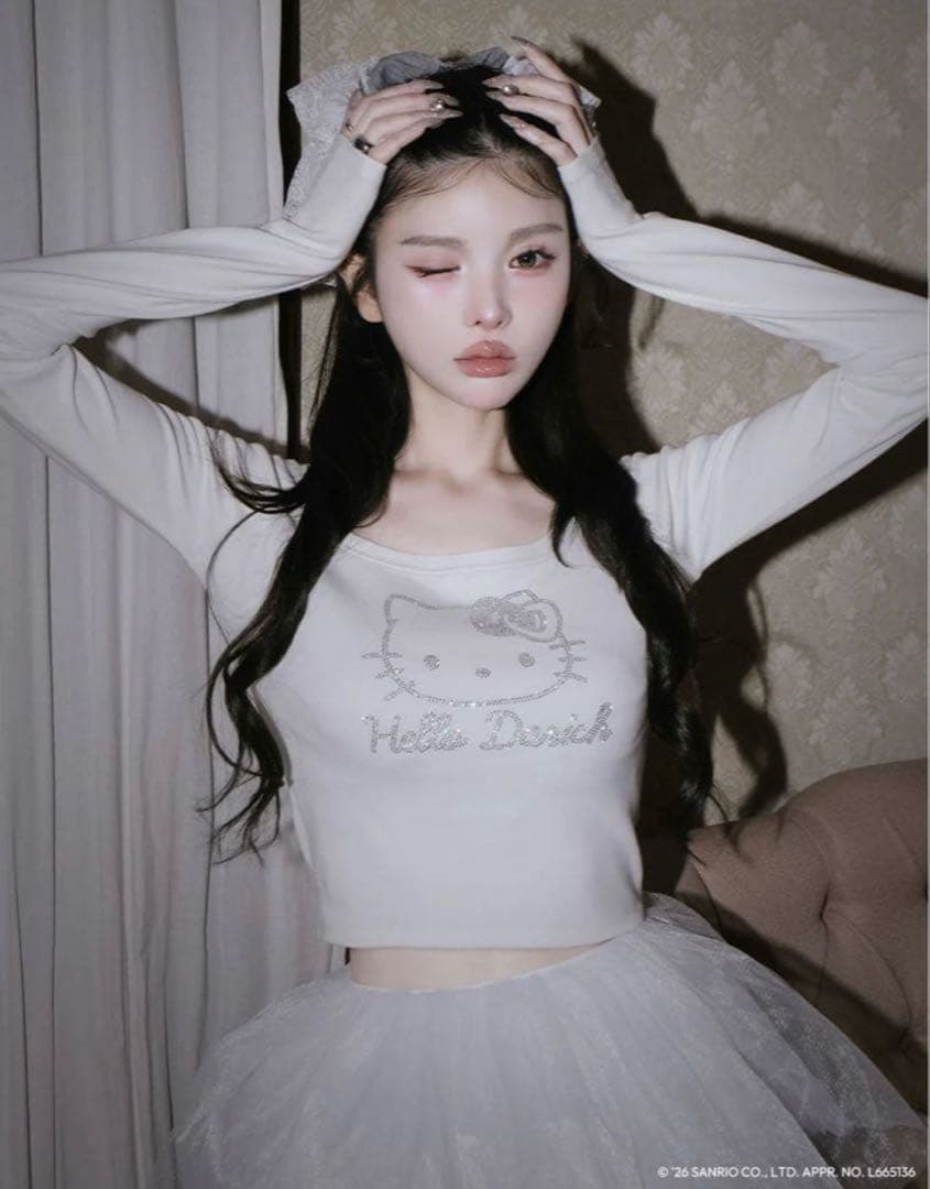 【新品タグ付き】Darich Hello DarichコンパクトロングTシャツ