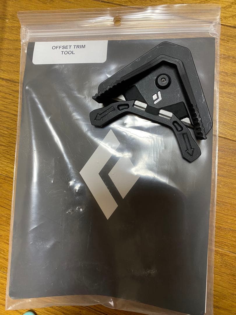 ポモカ　クライミングスキンシール、オフセットトリムツール付き、美品