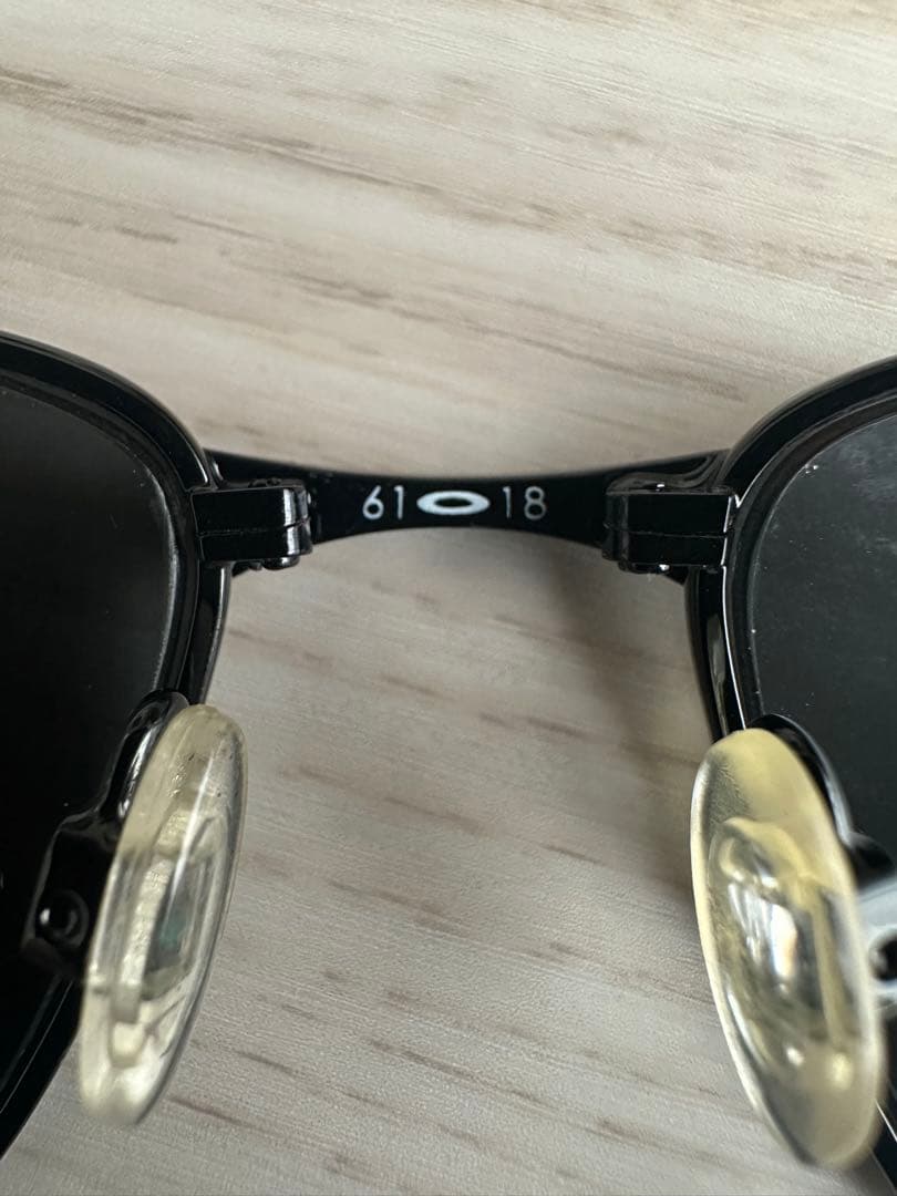 Oakley Squere Whisker ブラック サングラス