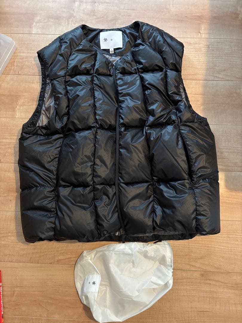Goldwin0THREE―DIMENSIONAL DOWN VEST サイズ5