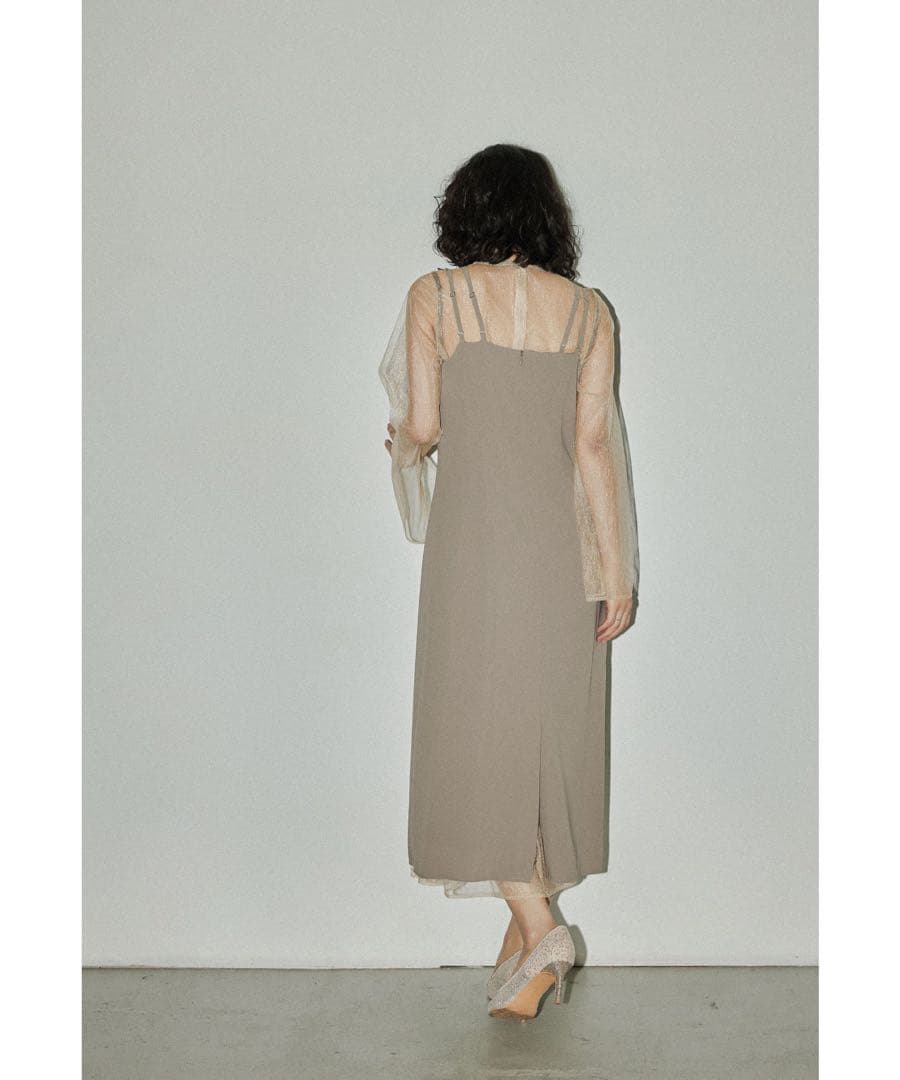 niana チュールレイヤードレースデザインドレス