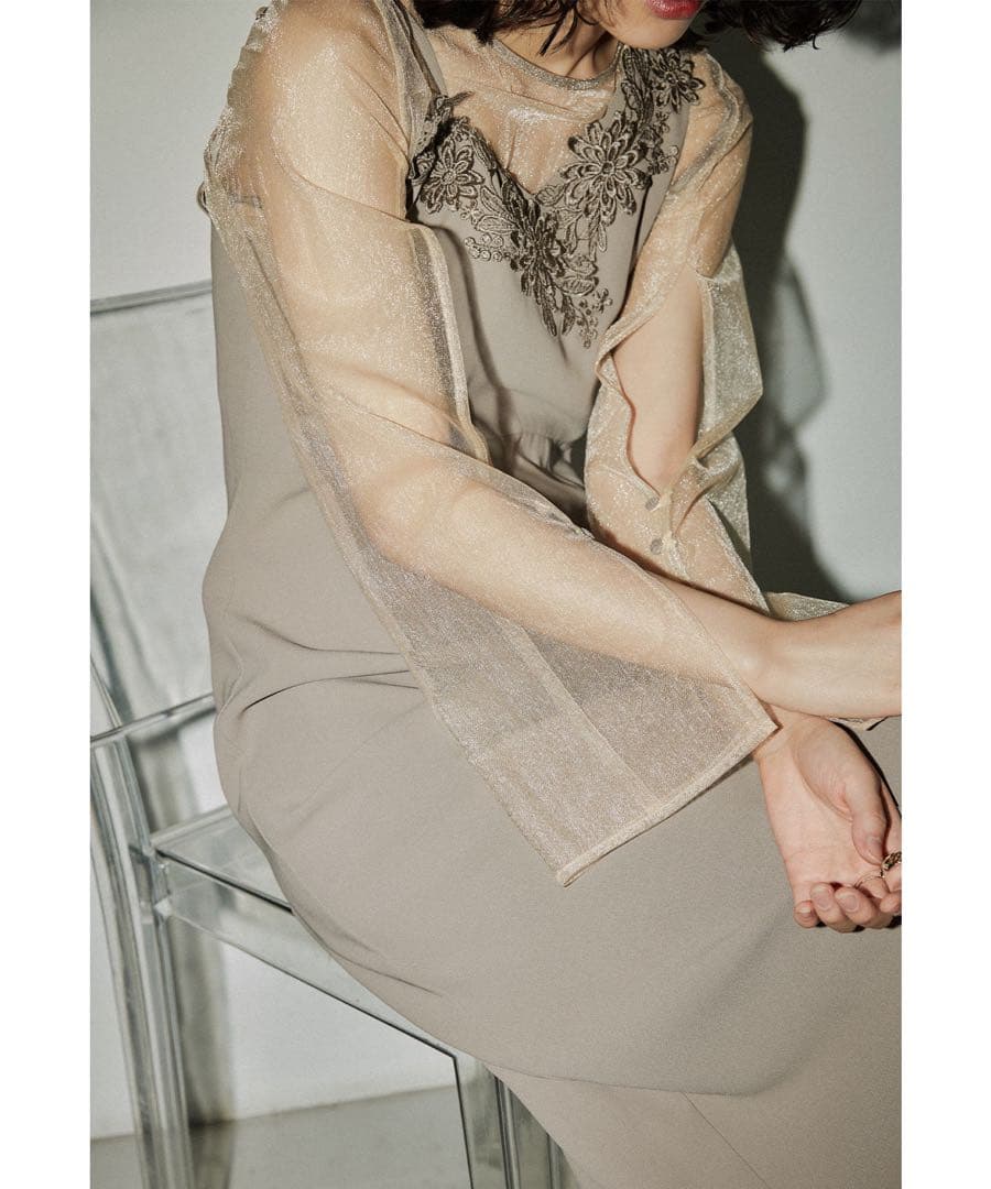 niana チュールレイヤードレースデザインドレス