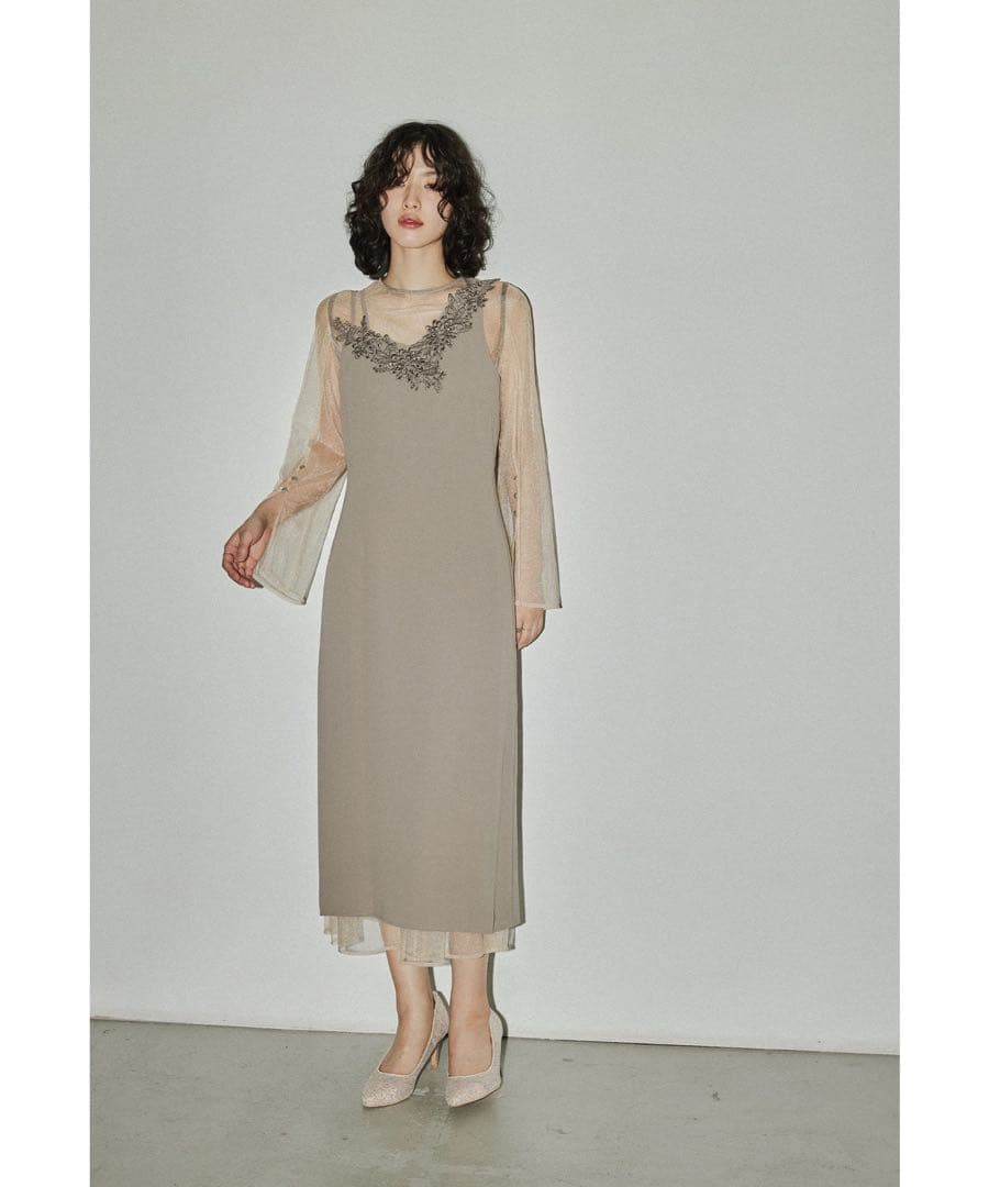 niana チュールレイヤードレースデザインドレス