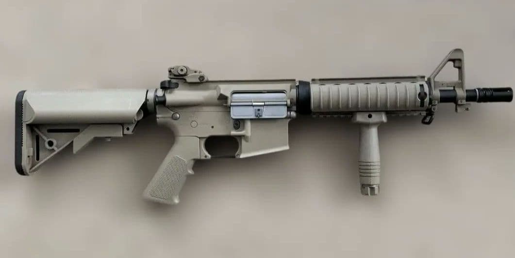 専用　　S&T M4CQB-R スポーツライン G3 電動ガンDE