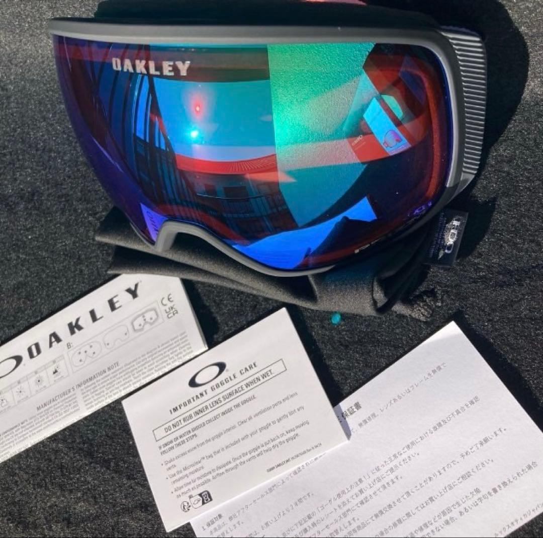 ゴーグル　オークリーゴーグル　スノーゴーグル　スノーボード用　フライトトラッカー
