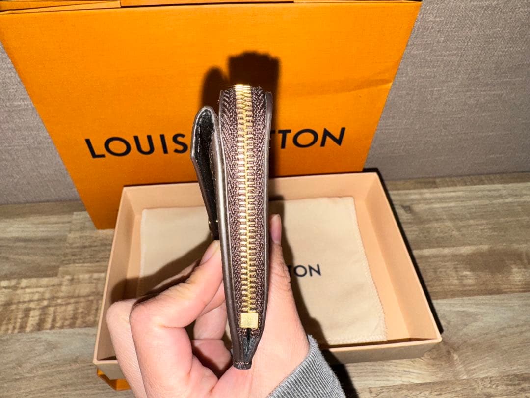 【美品】LOUIS VUITTON カードケース ポルトカルト・レクト ヴェルソ