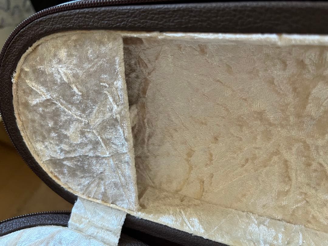 【美品⭐︎お値下げ中】東洋楽器 UL シェル R レッド 4/4用バイオリンケース