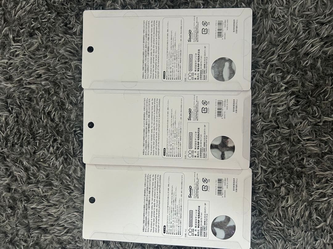 ボンボンドロップシール　第一弾　正規品　クロミ　キティ　シナモロール　シナモン