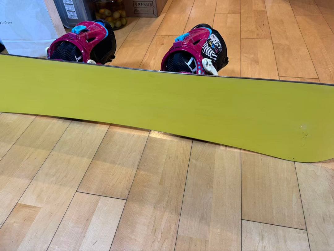 OLIVIA 135センチ　スノーボード３点セット　ブーツ23センチ