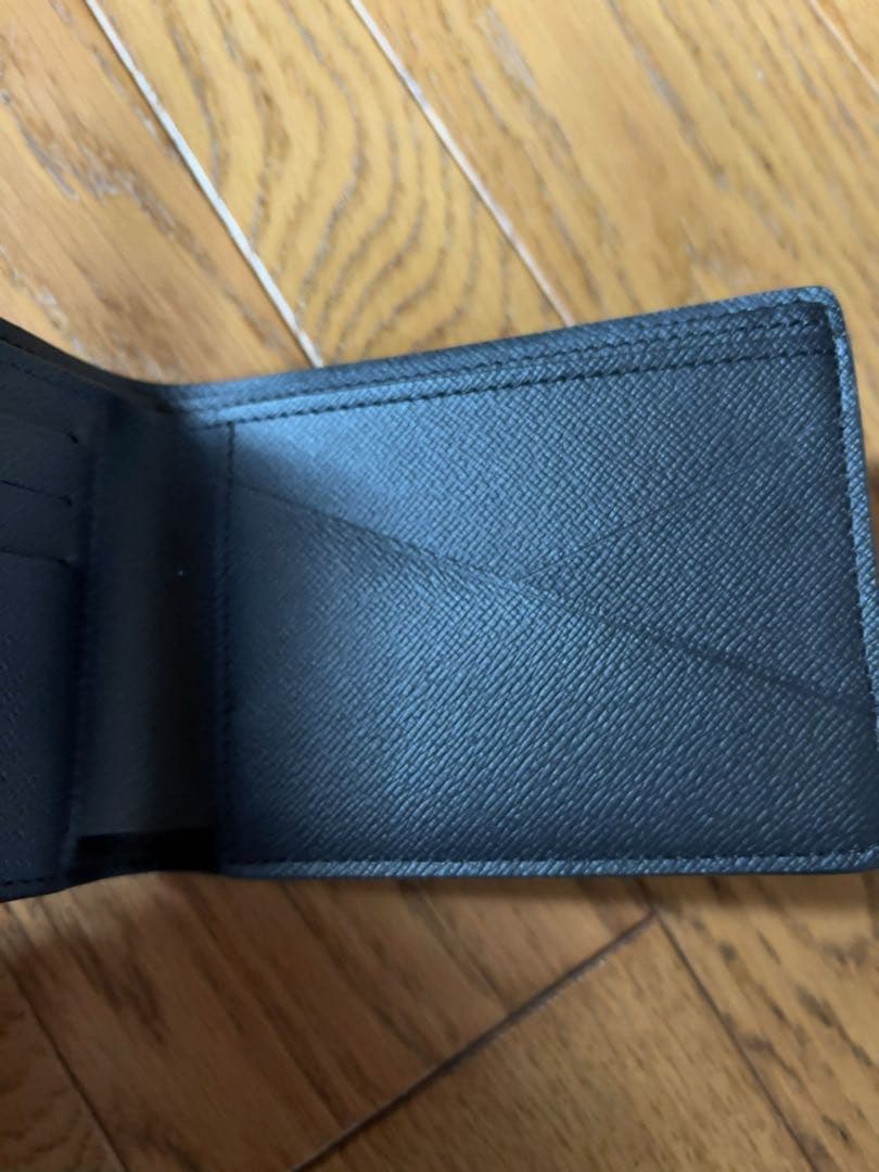 美品　LOUIS VUITTON ルイヴィトン　ポルトフォイユ・ミュルティプル