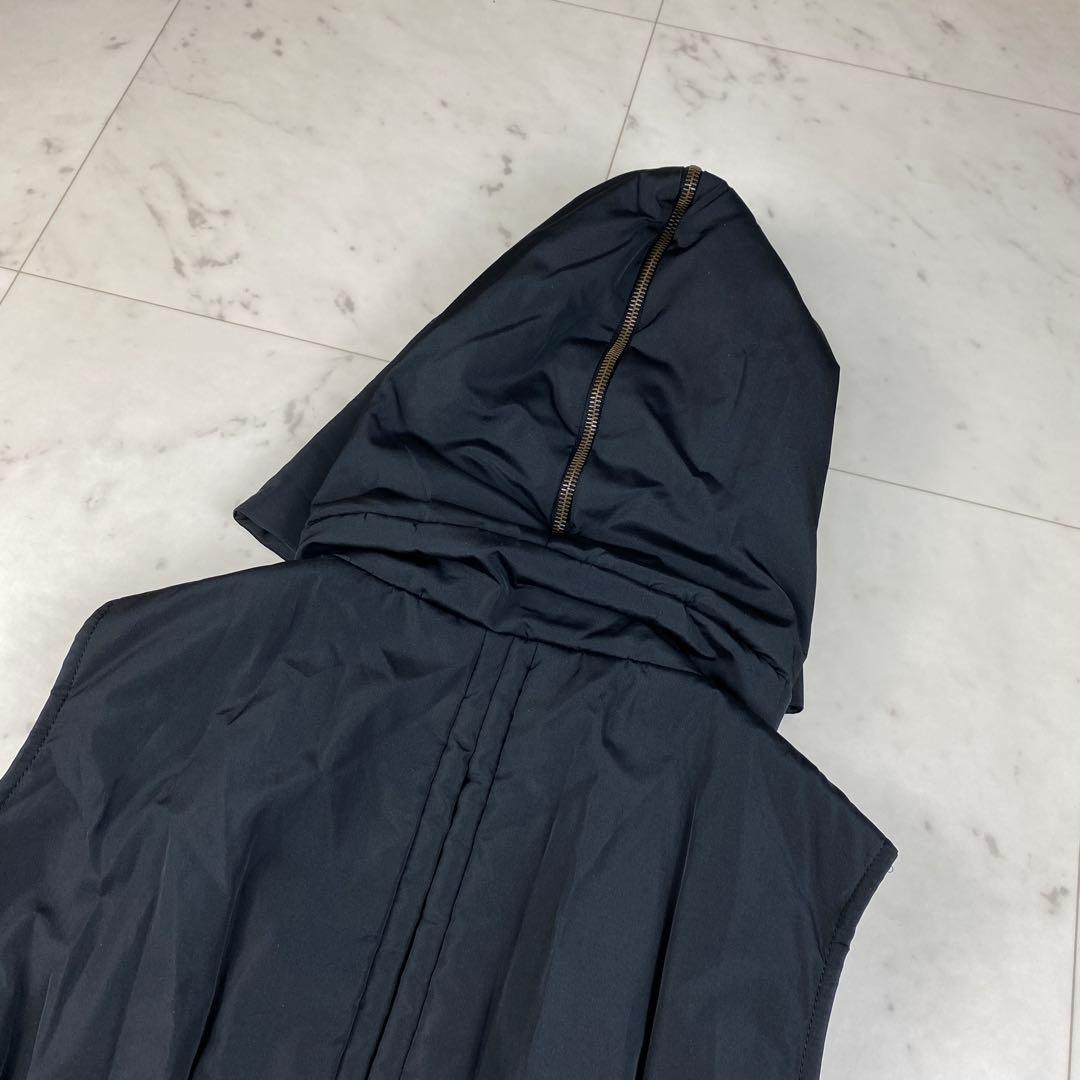 裏地GG◎GUCCI グッチ　ダウンベスト　金ボタン　フード　ジップアップ