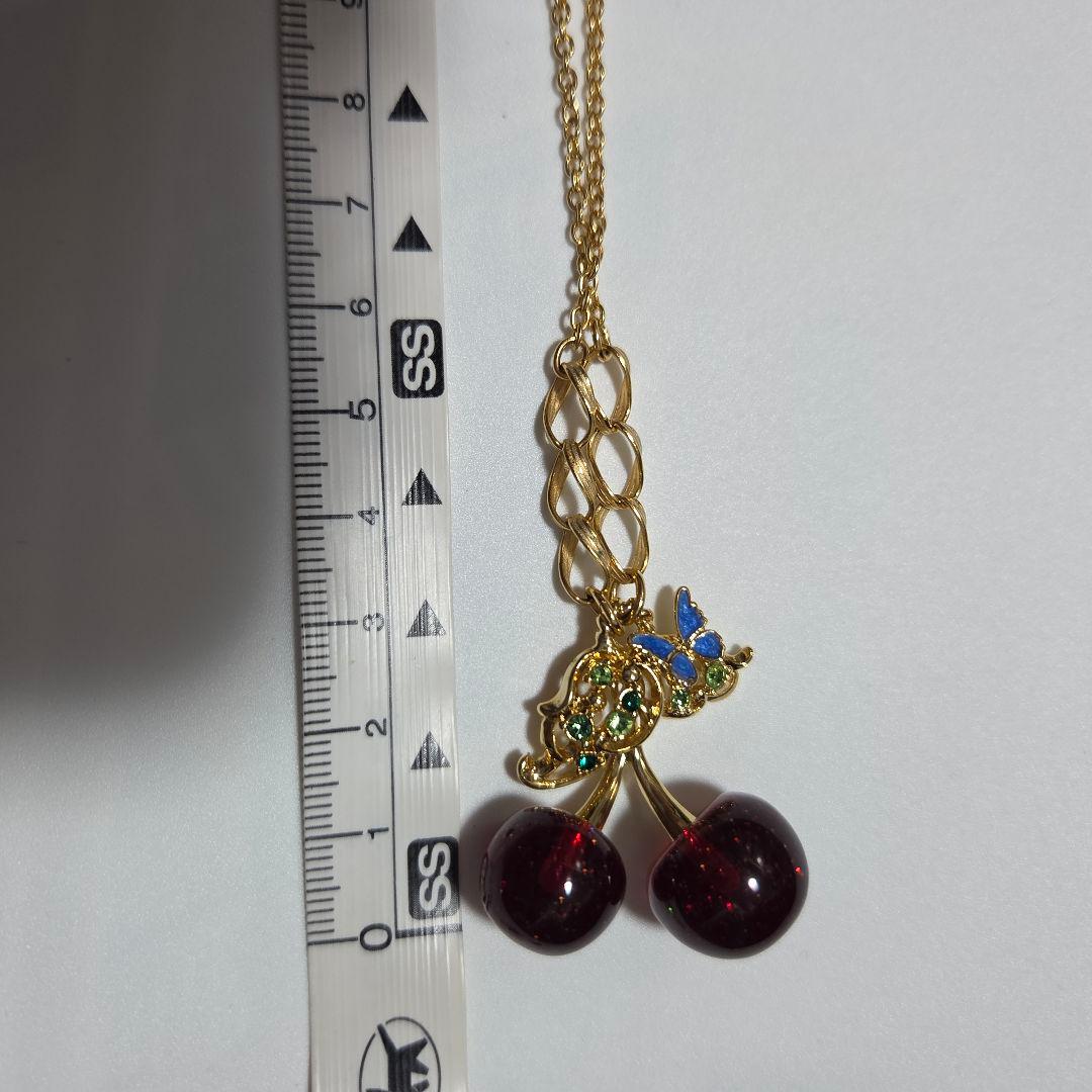 ANNA SUI チェリーと蝶のネックレス