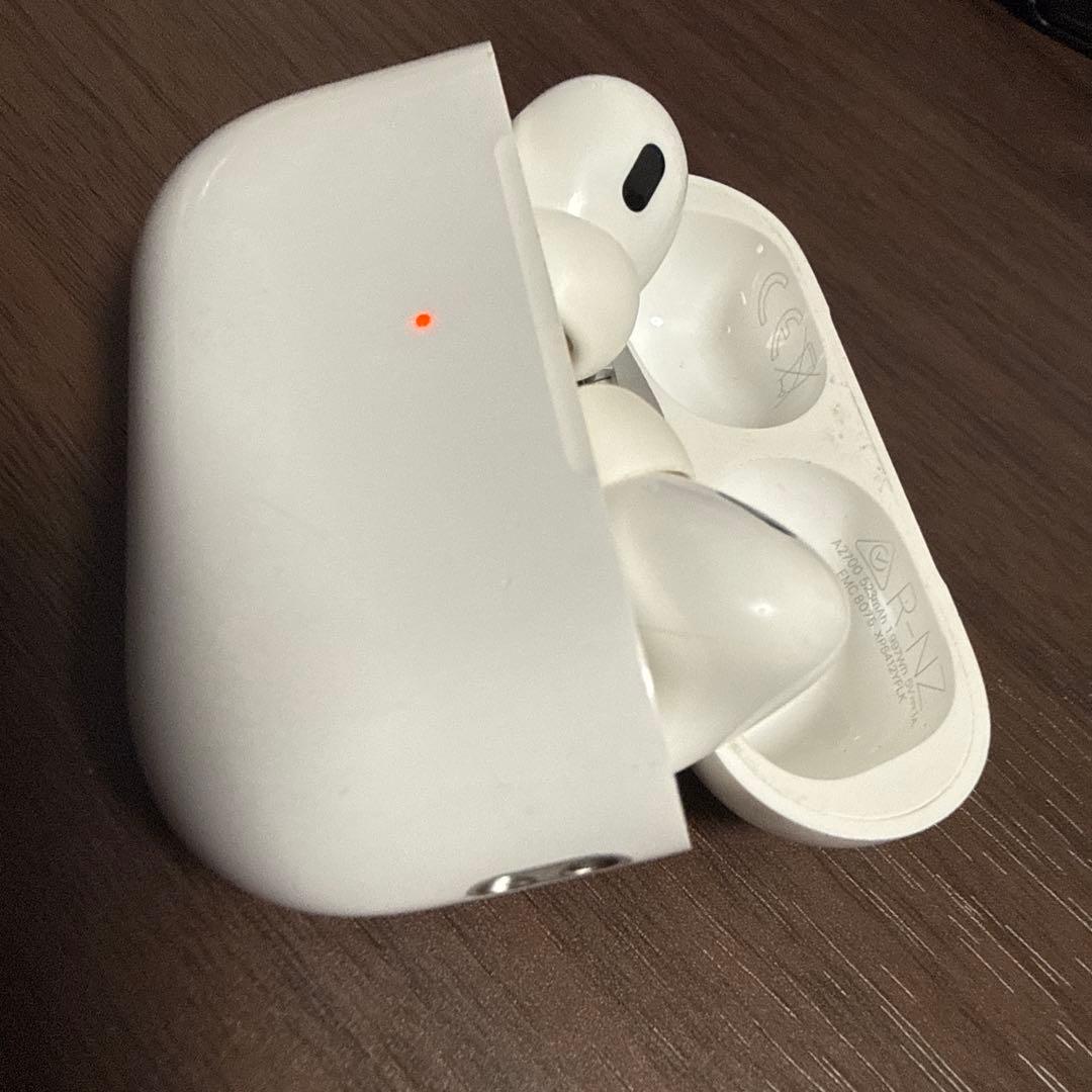 AirPods Pro第2世代 ワイヤレスイヤホン 本体 〈お値下げいたします〉