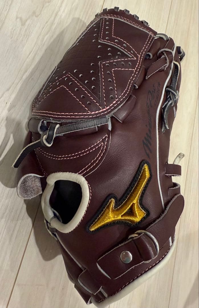 ミズノプロ軟式投手用グローブ