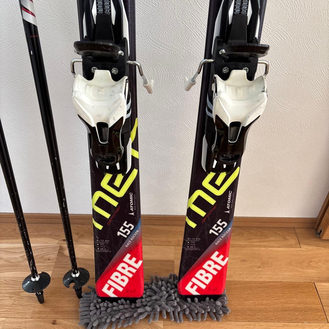 Atomic Performer スキー板とポールセット 155