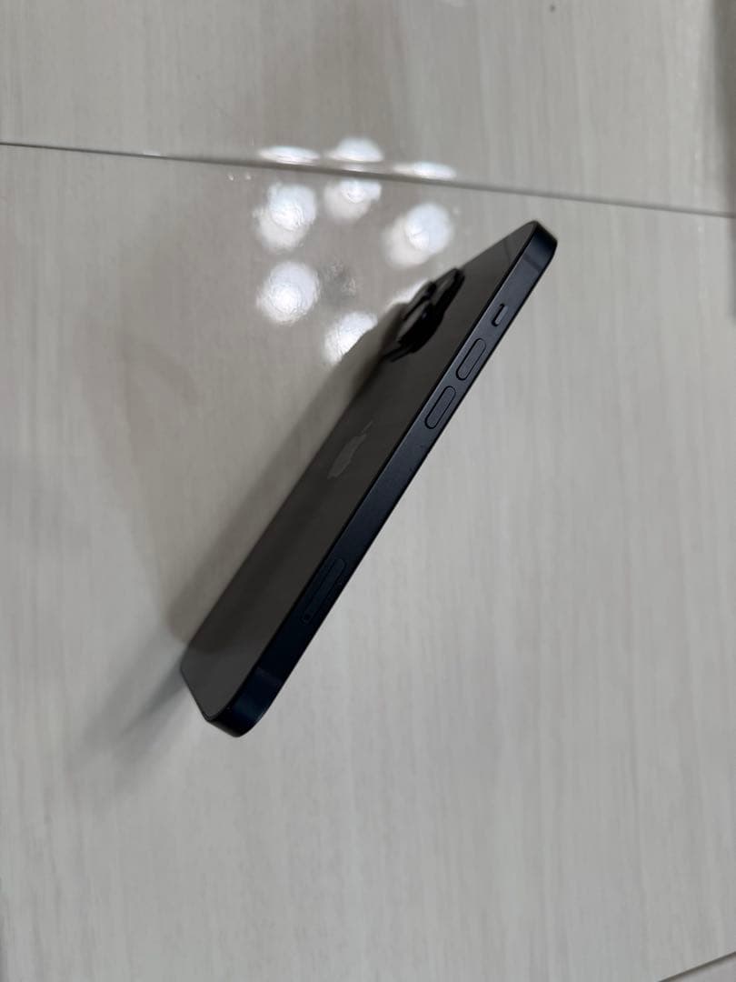 携帯電話本体 MARON