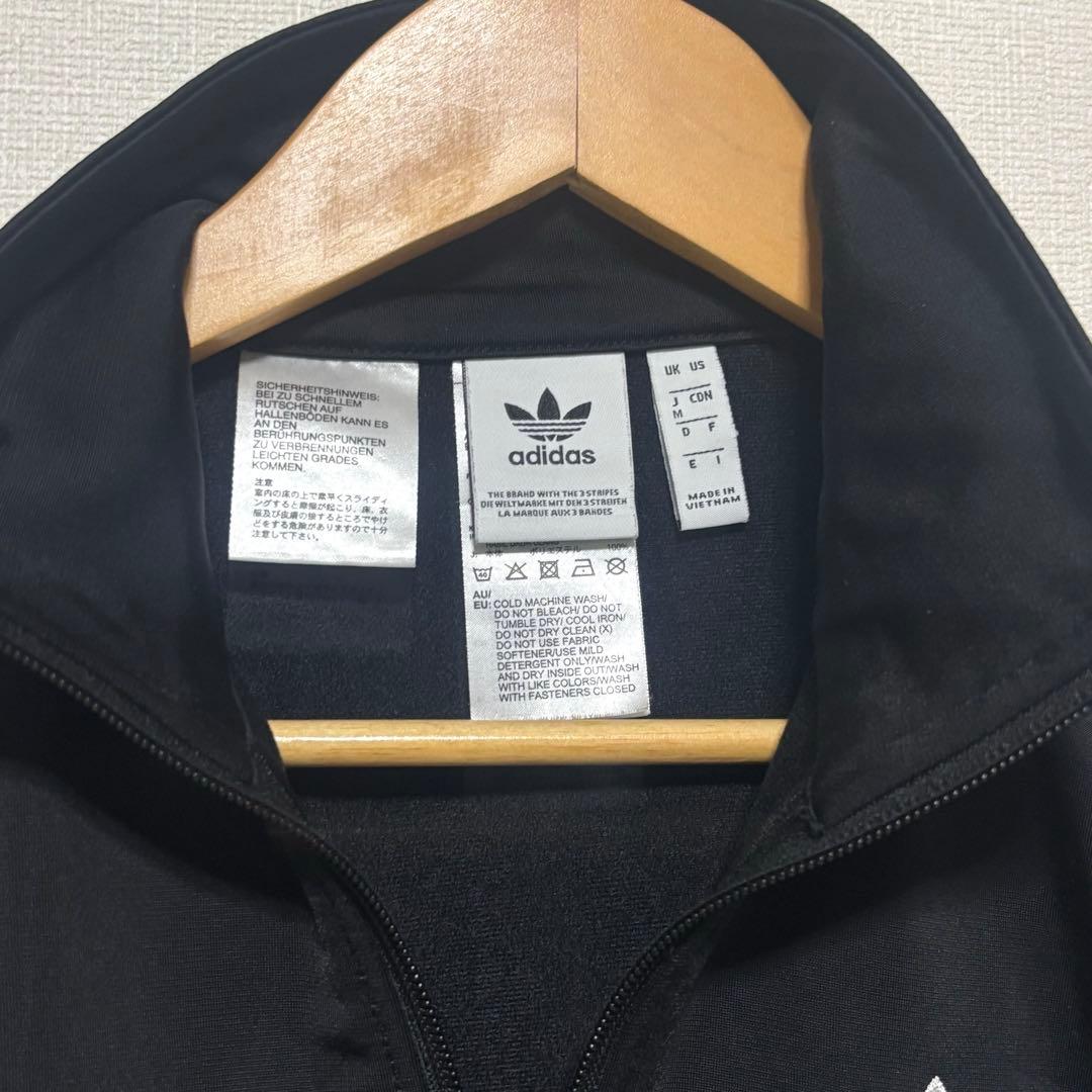 adidas originals ショート丈 トラックトップ