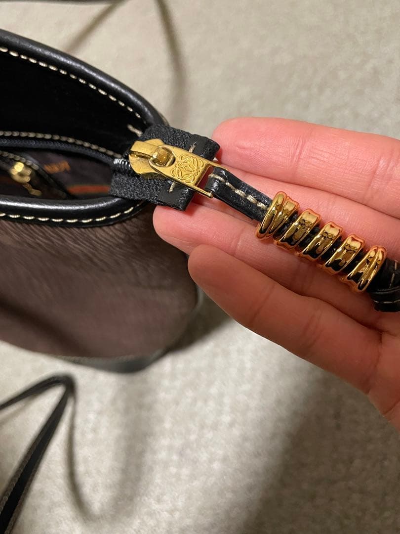 LOEWE ベラスケストートバッグ