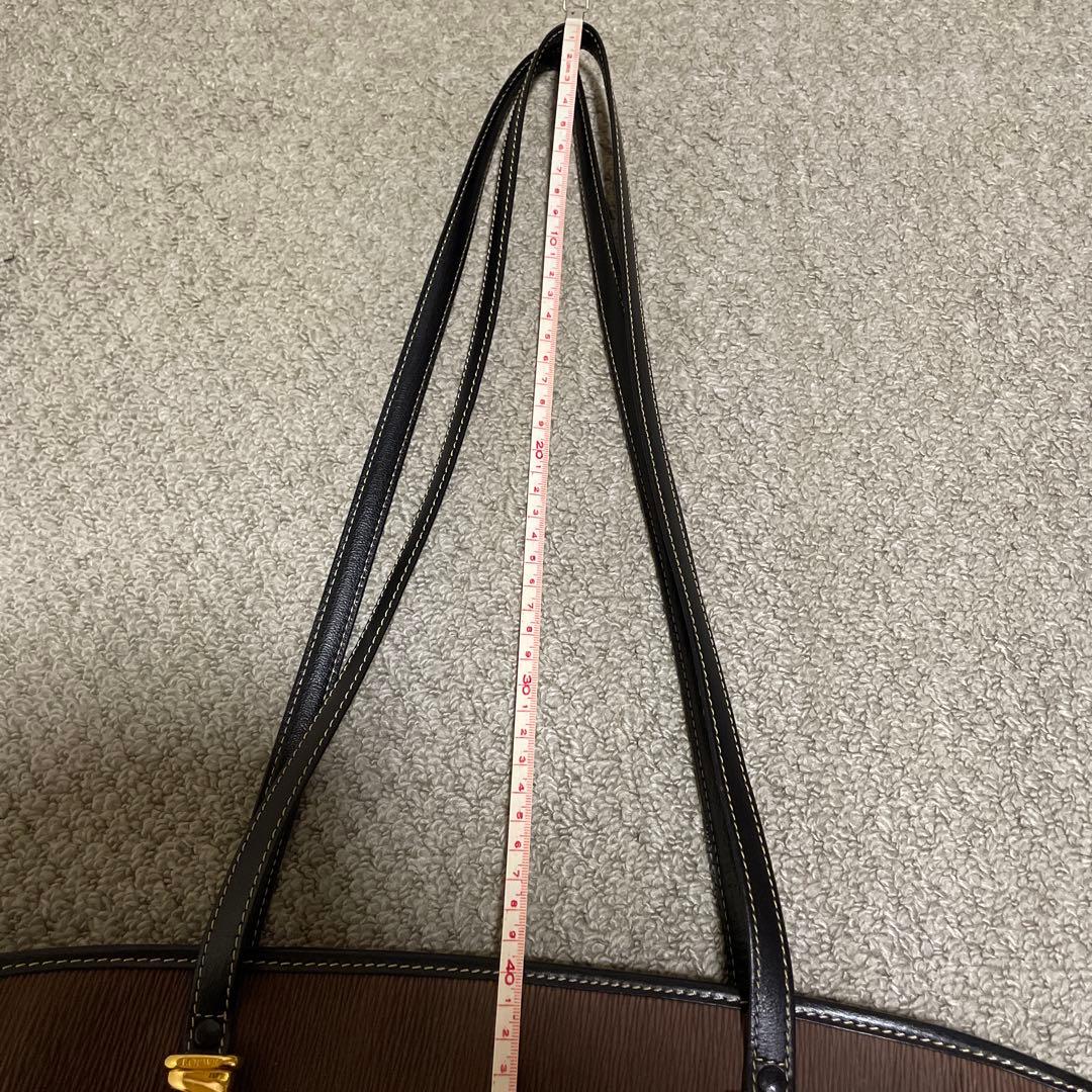 LOEWE ベラスケストートバッグ