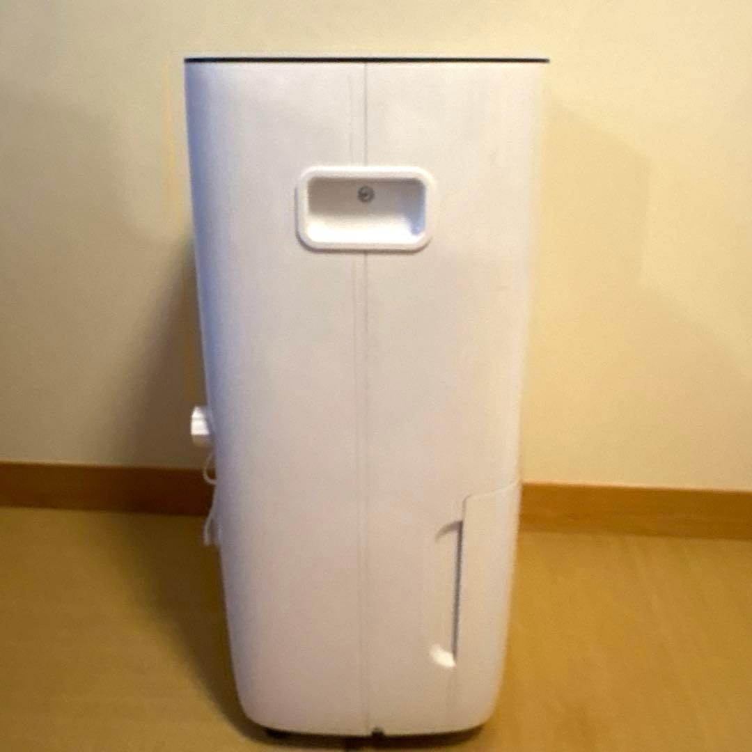 山善 YDC-E300(W)除湿機 衣類乾燥除湿機 除湿能力30L/日 梅雨対策