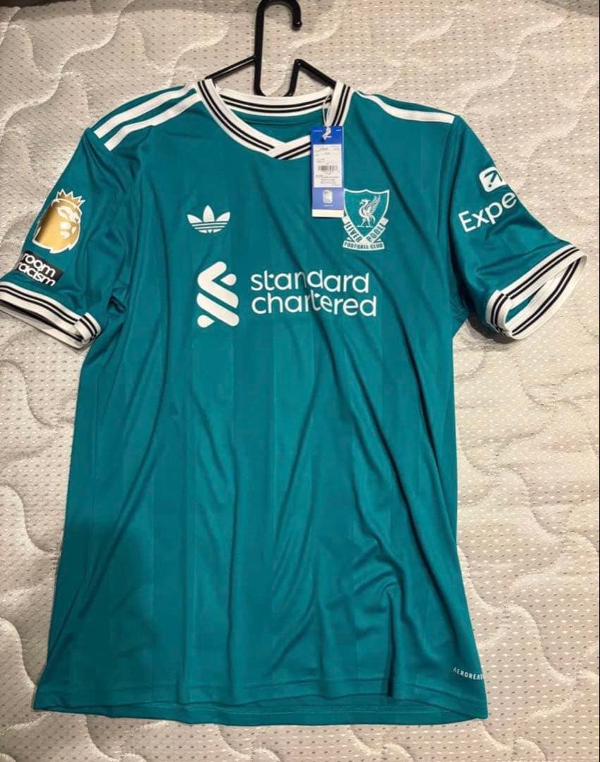 リバプール　サード　ユニフォーム　イサク　フルパッチ　国内正規品　2XL