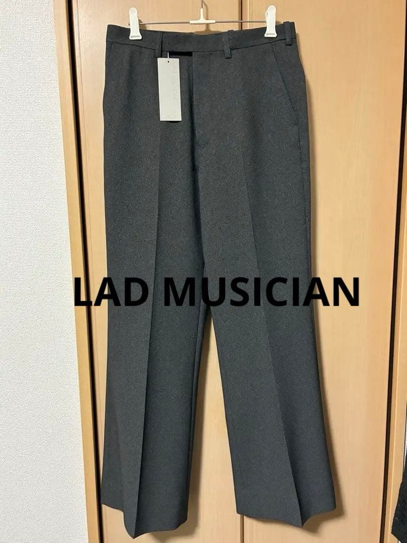 ラッドミュージシャン グレースラックス