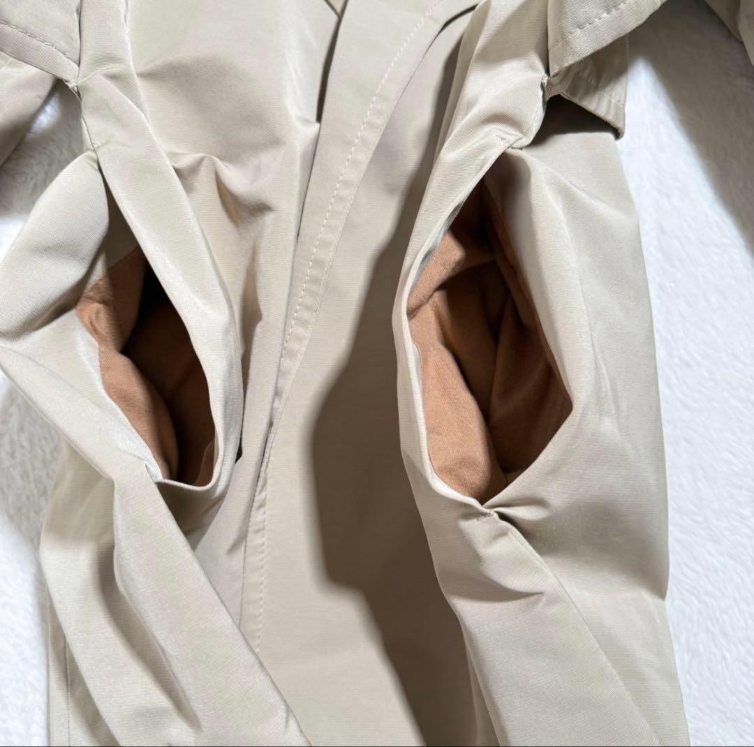 美品　マックスマーラ　トレンチコート　ベージュ　女優襟　ラップコート　近年