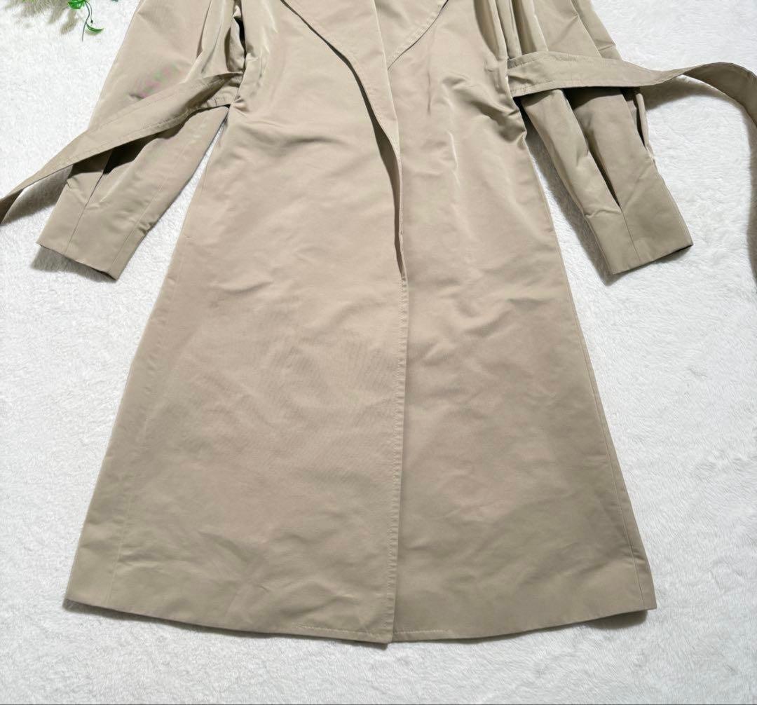 美品　マックスマーラ　トレンチコート　ベージュ　女優襟　ラップコート　近年