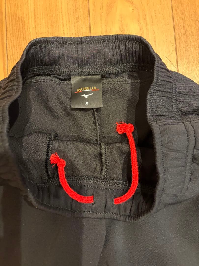 ミズノ　モレリア　ジャージ上下