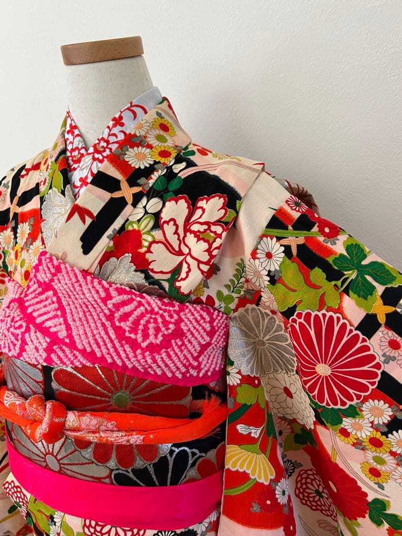 7歳七五三　ハーフ成人式 アンティーク正絹着物、帯揚げ、帯締め　しごき