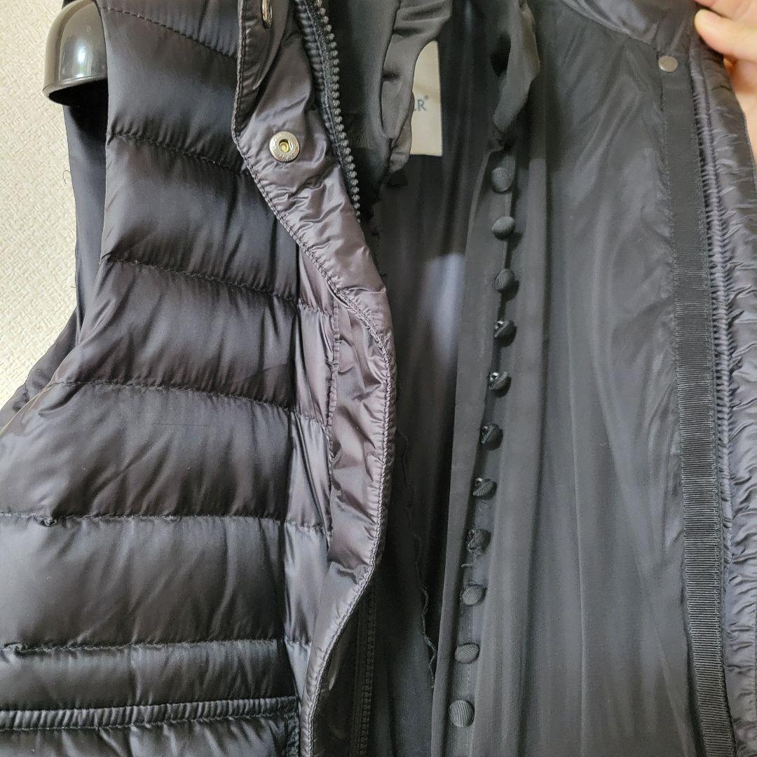 MONCLER ネイビー ダウンベスト