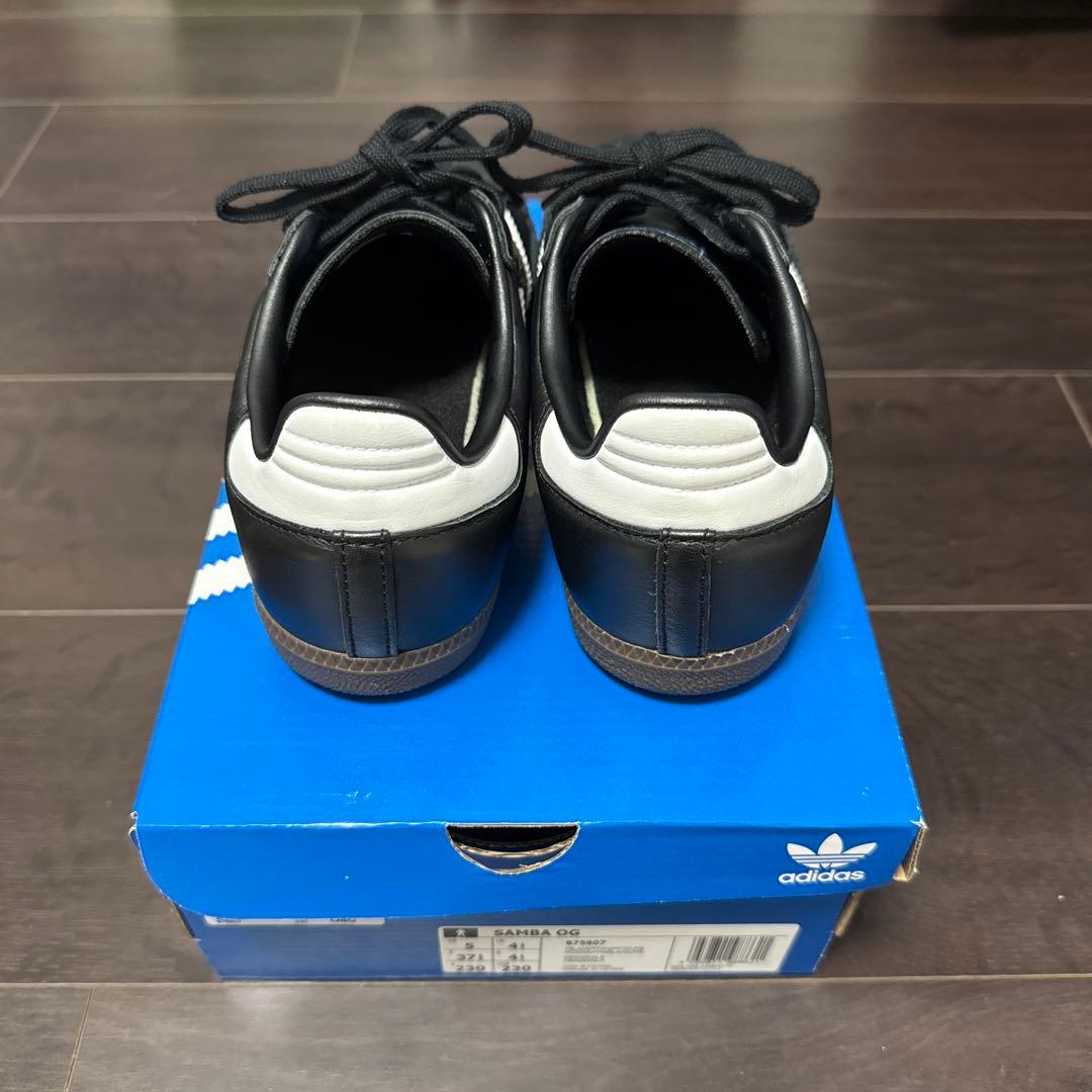 adidas サンバOG