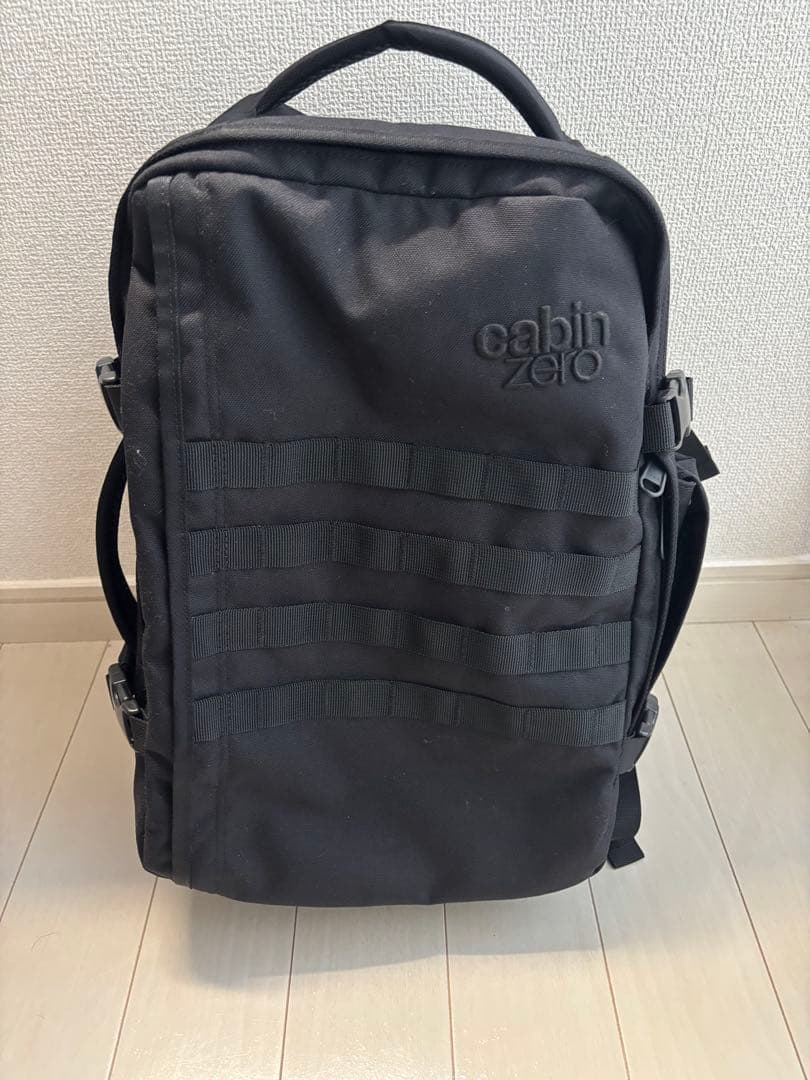 CabinZero military 28L バックパック