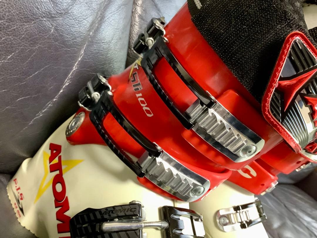 ATOMIC RT アトミック スキーブーツ STl 100 294 おまけ付き