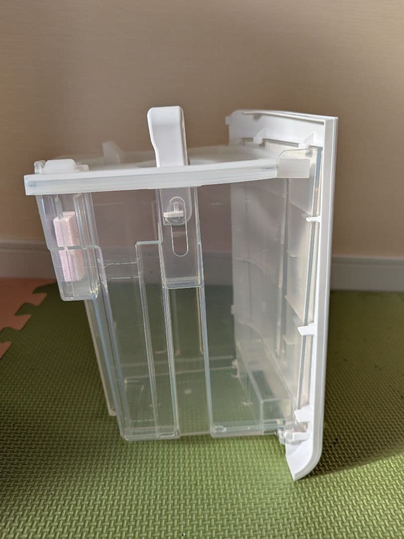 SHARP　衣類乾燥除湿機（ CV-S71-W）2024年製