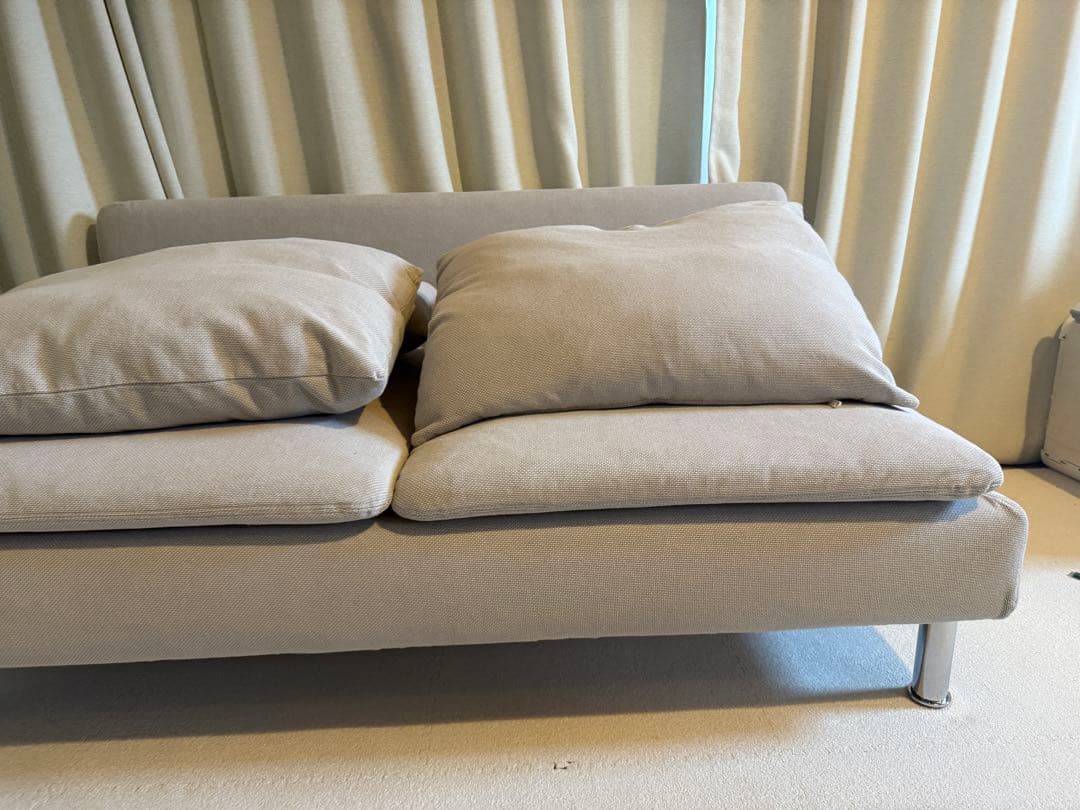 【2024年8月購入】IKEAソーデルハムン　コンパクト　脚付け替え済