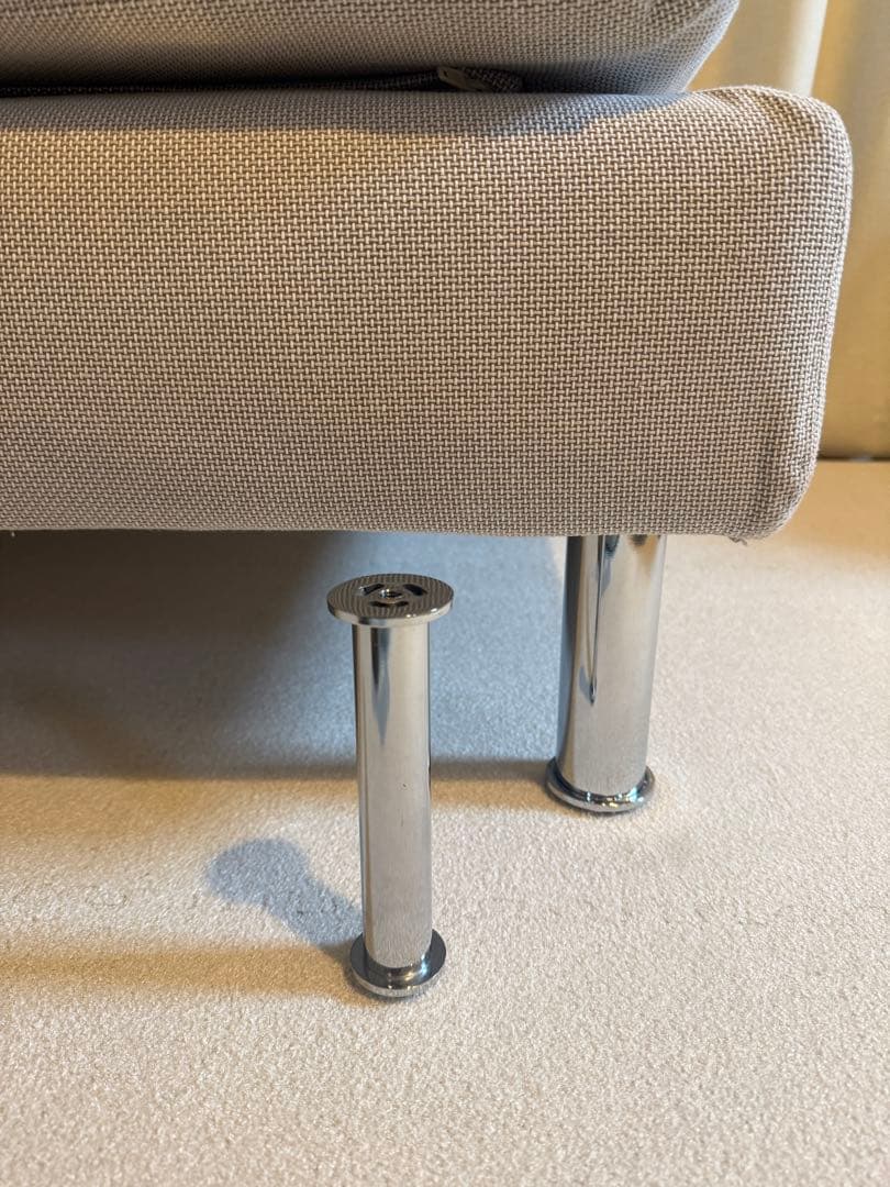 【2024年8月購入】IKEAソーデルハムン　コンパクト　脚付け替え済