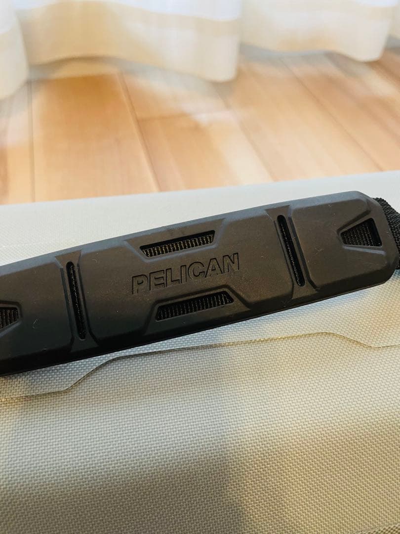 【新品未使用】PELICAN クーラーバッグ グレー 耐水 止水ジッパー 軽量